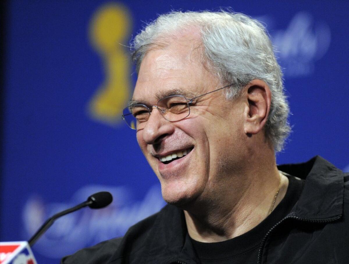 Los Angeles Lakers coach Phil Jackson may be in line to return the New York Knicks to glory.