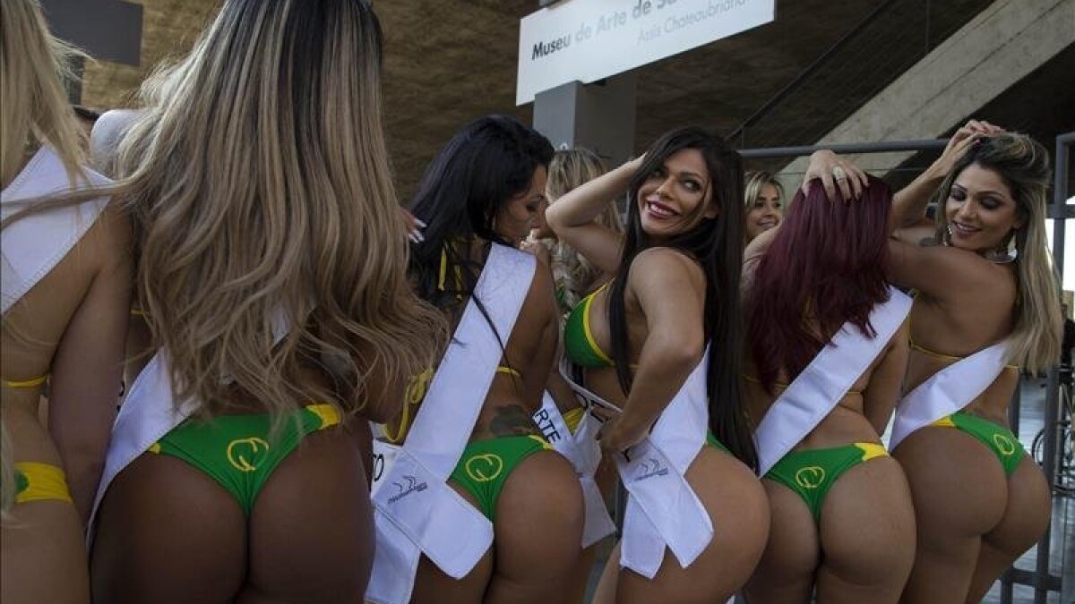 Blinking Eyes Porn Pictures Brazil Butts