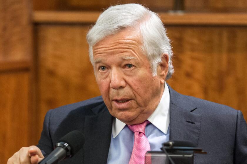 New England Patriots owner Robert Kraft testifies at the murder trial of former Patriots tight end Aaron Hernandez on March 31, 2015.