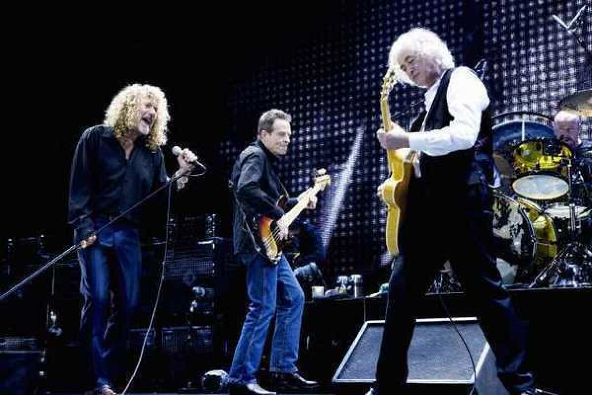 Ønske Stationær klistermærke Led Zeppelin's 2007 reunion concert due in theaters, home video - Los  Angeles Times