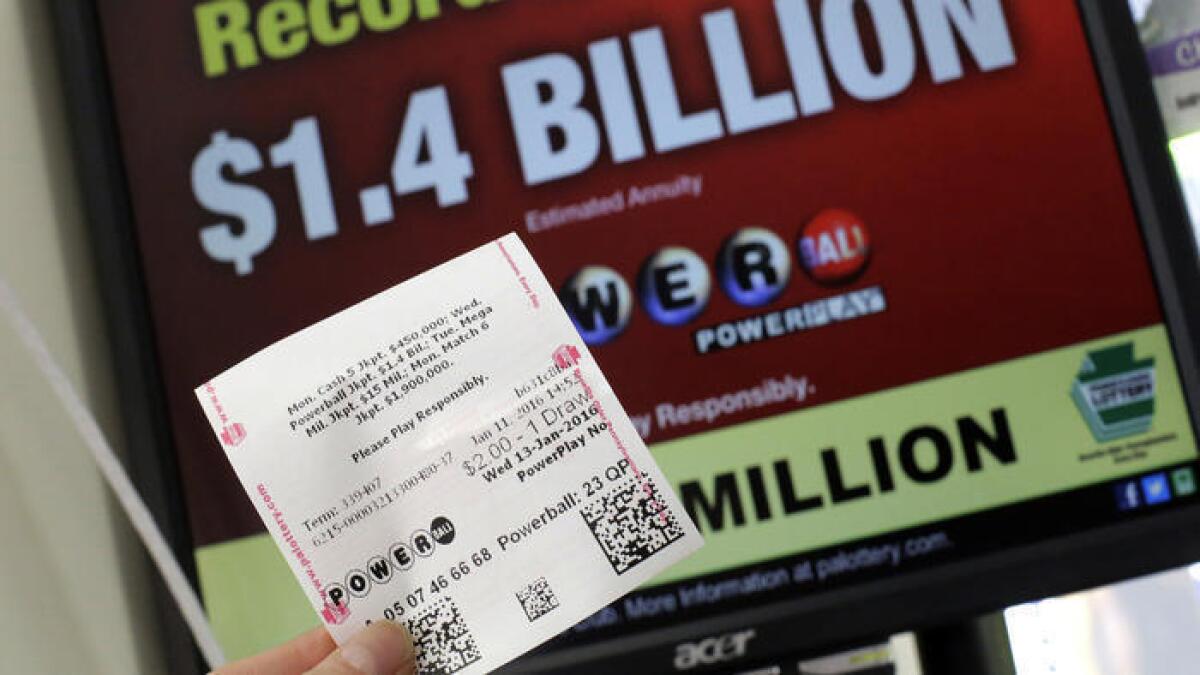 Los californianos y el país entero sigue soñando con el Powerball.