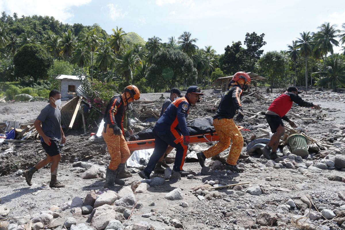 tsunami 2022 victims