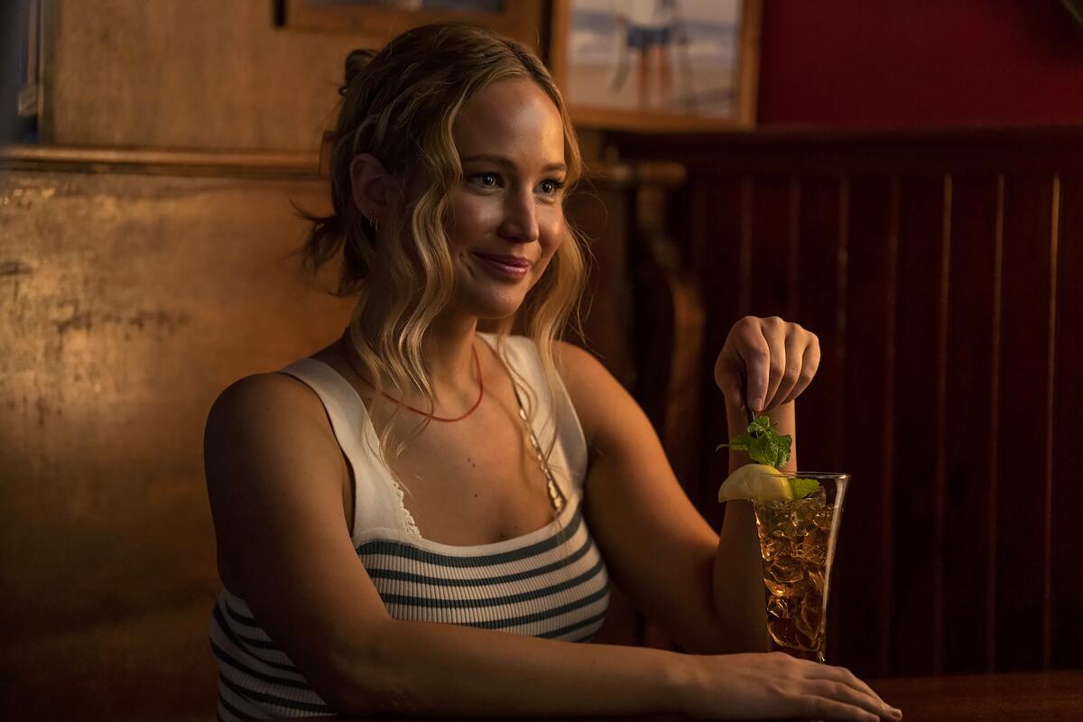 No Hard Feelings' review: Jennifer Lawrence's summer sex romp - Los Angeles Times