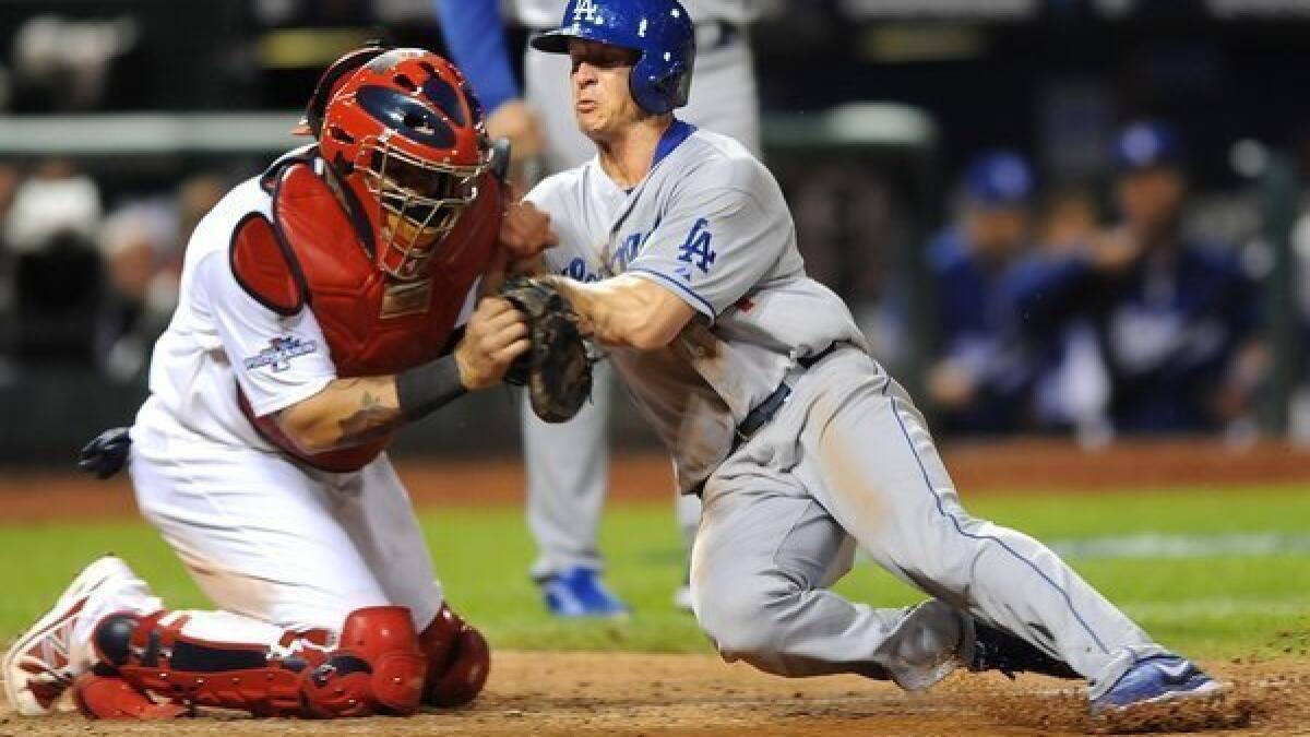 Dodgers News: Yadier Molina Believed Signs Were Being Stolen