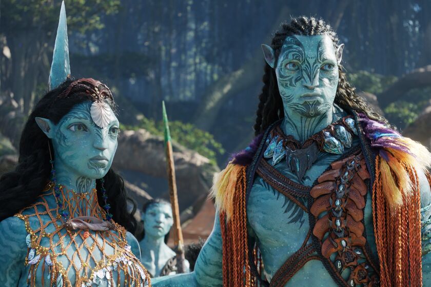 Ronal (played by Kate Winslet) and Tonowari (Cliff Curtis) in the movie "Avatar: The Way of Water."
