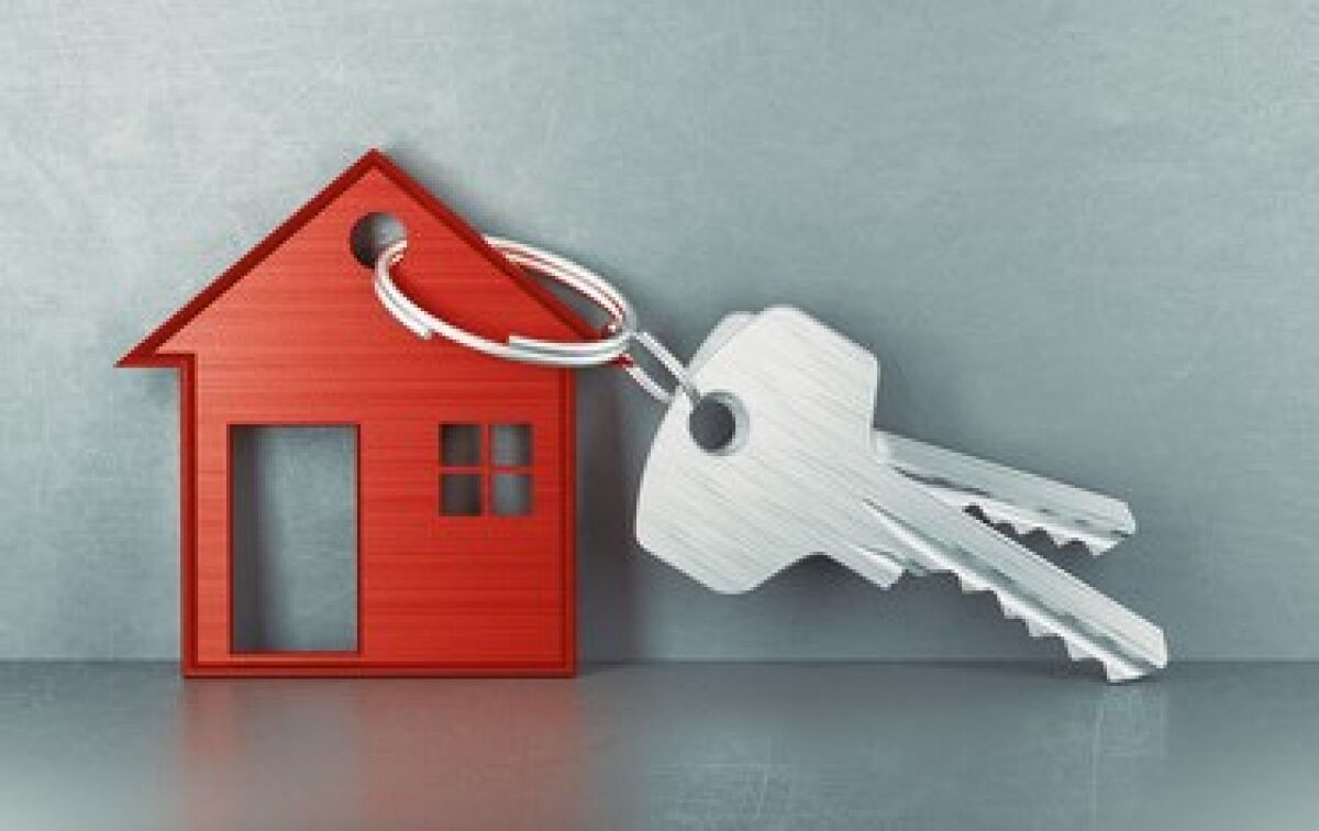 Home and keys illustration