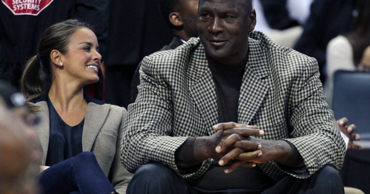 Michael Jordan marriage: He and Yvette Prieto take another step - Los Angeles Times