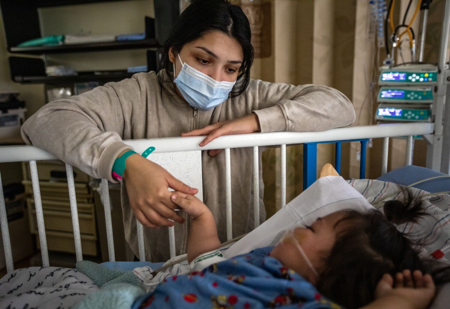 'No teníamos suficientes cunas': Un hospital infantil bajo la presión de los virus