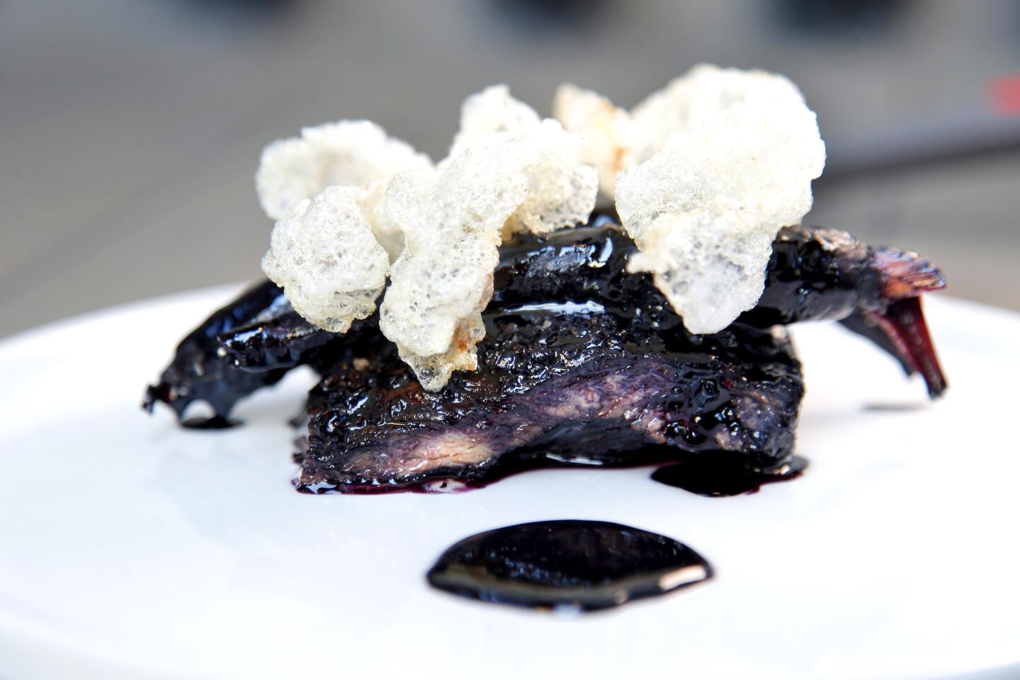 Jonathan Gold reviews Ink.well