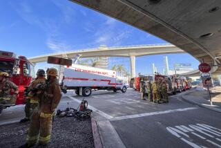 Los Angeles, CA - October 31: First responders investigate the scene where a carbon dioxide leak left four people sick at Los Angeles International Airport on Monday, Oct. 31, 2022 in Los Angeles, CA. (Carolyn Cole / Los Angeles Times)