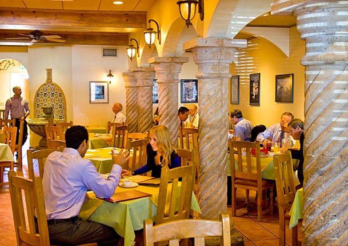 La Serenata de Garibaldi has long been a favorite lunch spot for downtown office workers.