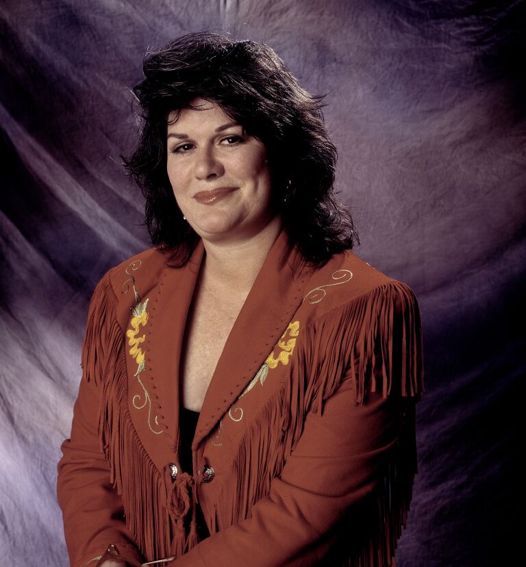 Kt Oslin Country Singer Known For 80s Ladies Dies At 78 Los Angeles Times 0212