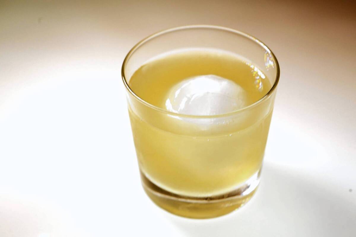 The Fountainhead cocktail at the Hudson includes lavender tea honey. Recipe: Fountainhead cocktail
