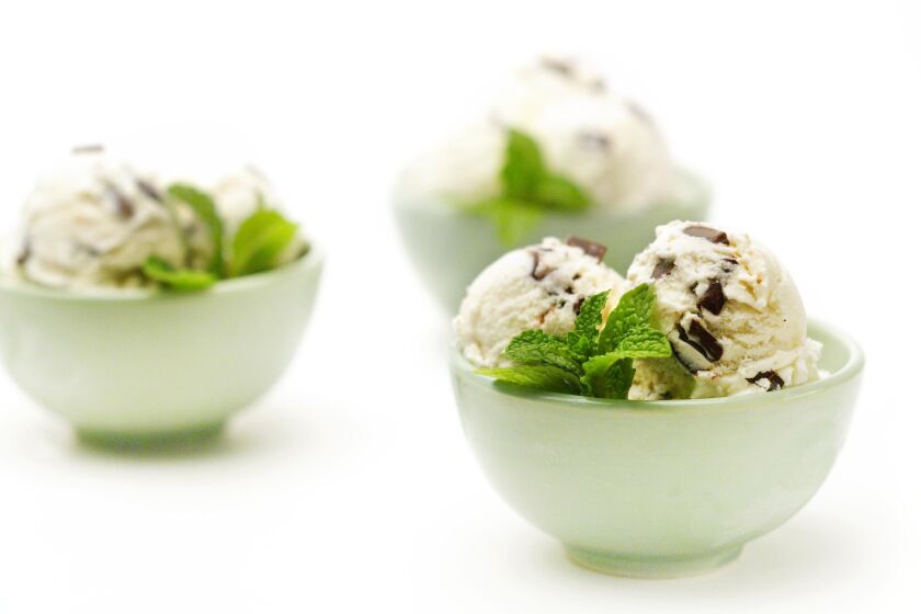 062601.FO.0410.food12.AMR Mint: Chocolate mint ice cream.