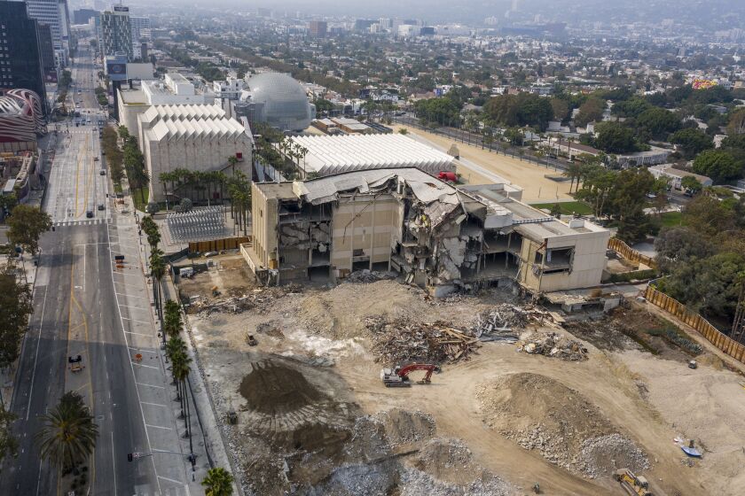 Los Angeles, CA, Sept. 13, 2020 - Demolition continues of the LA County Museum of Art. (Robert Gauthier/ Los Angeles Times)