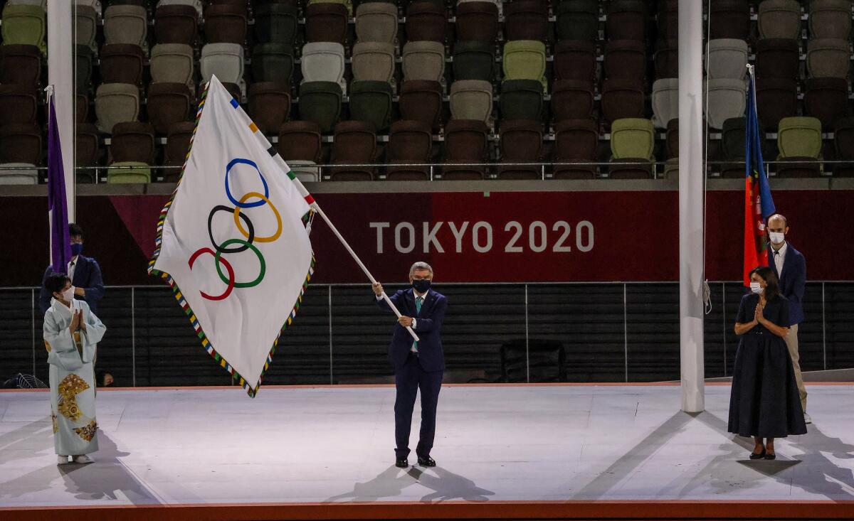 Tokyo Olympics opening ceremony clings to traditions - Los Angeles Times