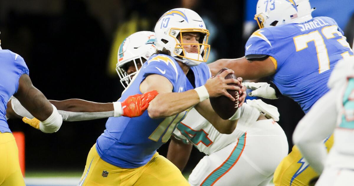 Miami Dolphins vs. Los Angeles Chargers: Forget What You Think You Know  About 2022 Matchup