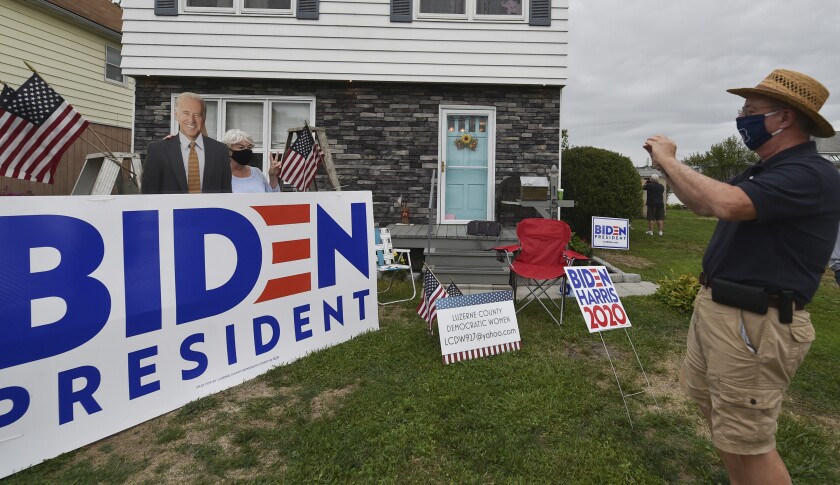 Pennsylvania S Blue Collar Voters See Danger And Back Trump Los Angeles Times