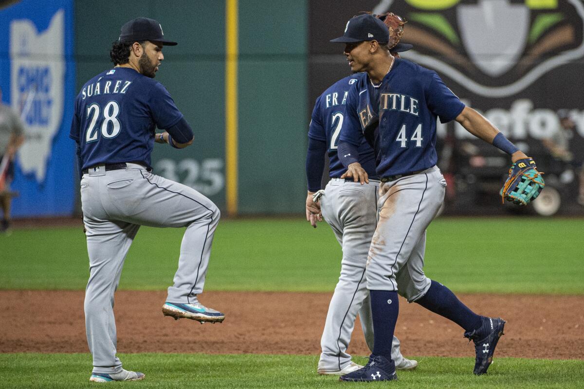 Seattle Mariners beat Cleveland, 3-1! Marco Gonzales, Mitch