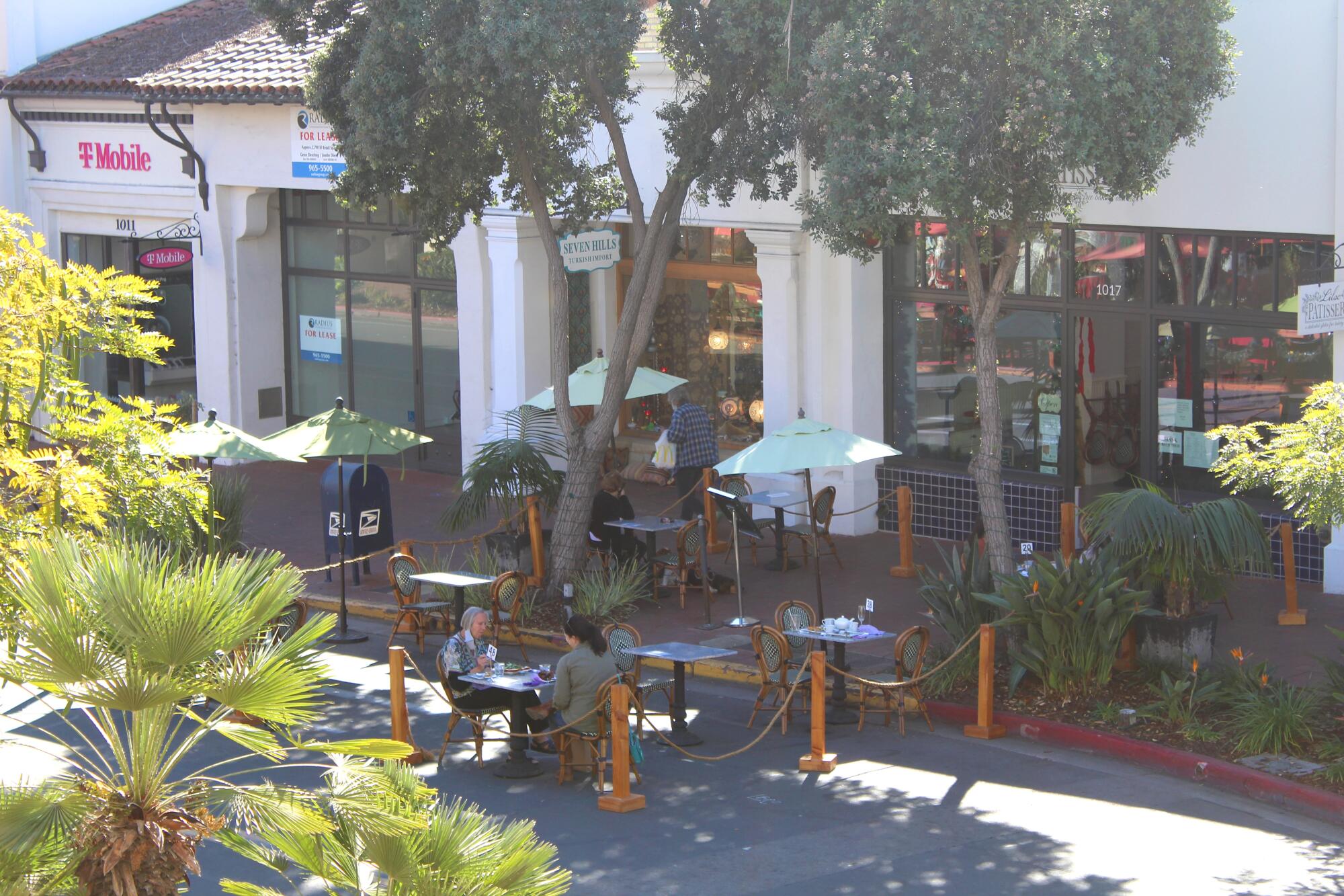 A street view in Santa Barbara, which moved cars off the main drag downtown and used the road for outdoor dining.
