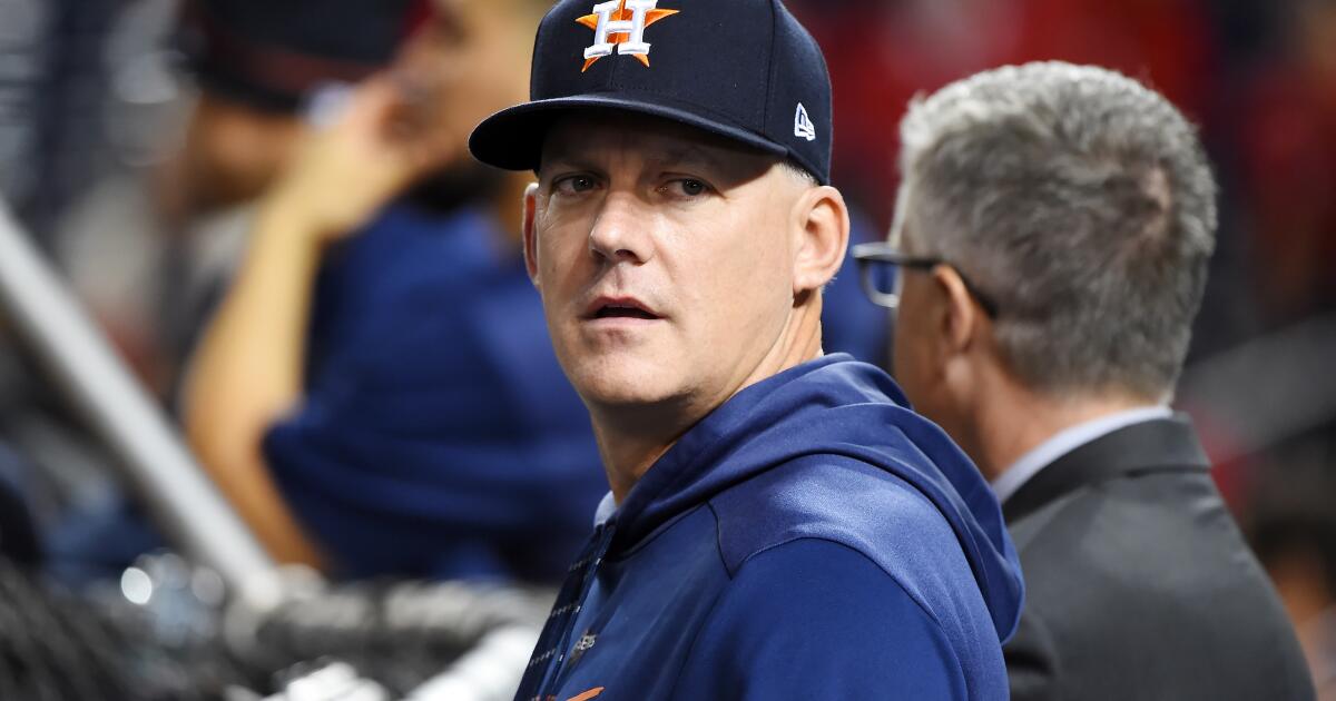 Astros' A.J. Hinch and Jeff Luhnow fired in wake of invetigation - Los  Angeles Times