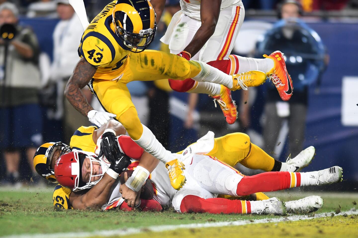 Los Angeles Rams outlast Kansas City Chiefs in record Monday shootout