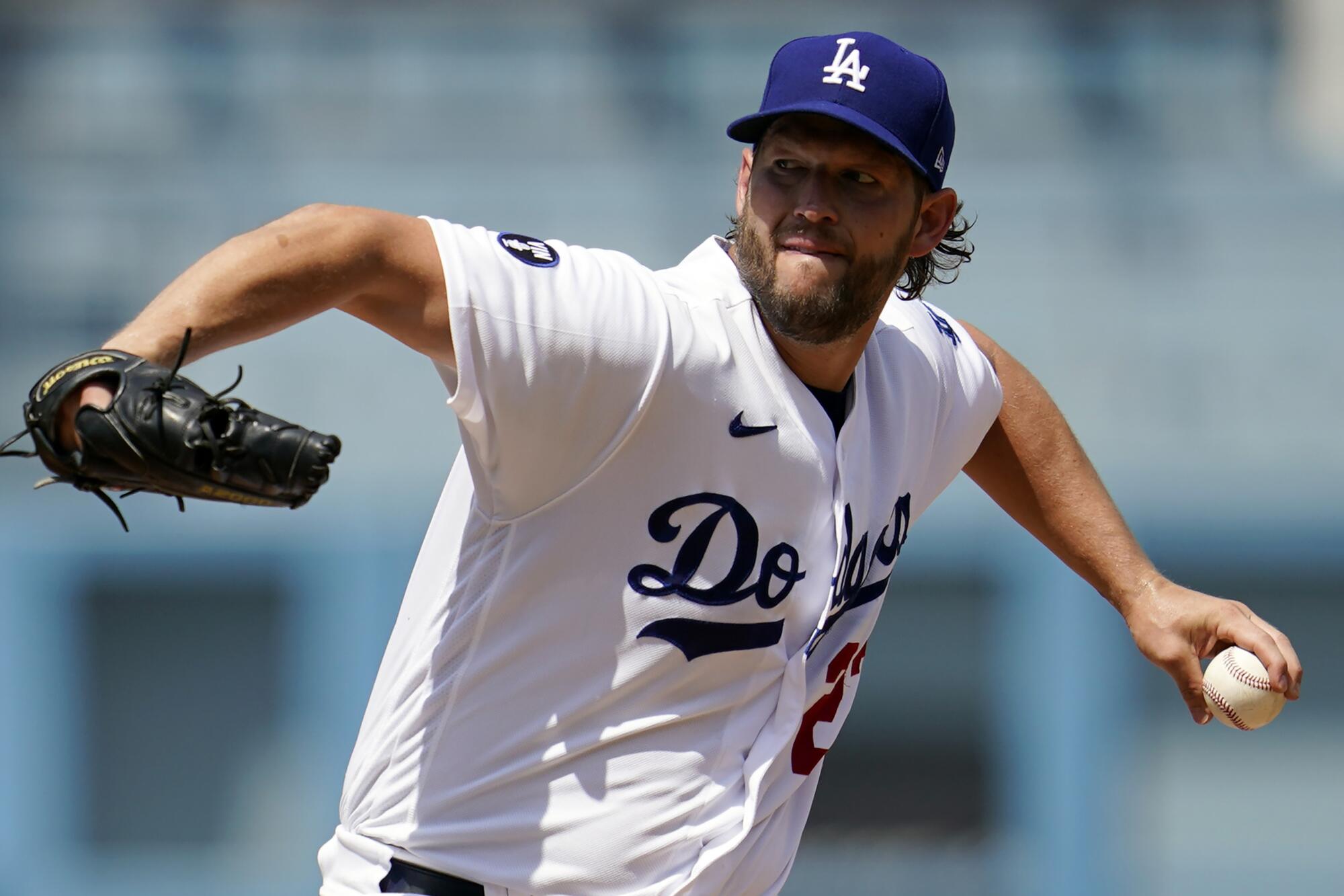 Dodgers starting pitcher Clayton Kershaw delivers during a game.