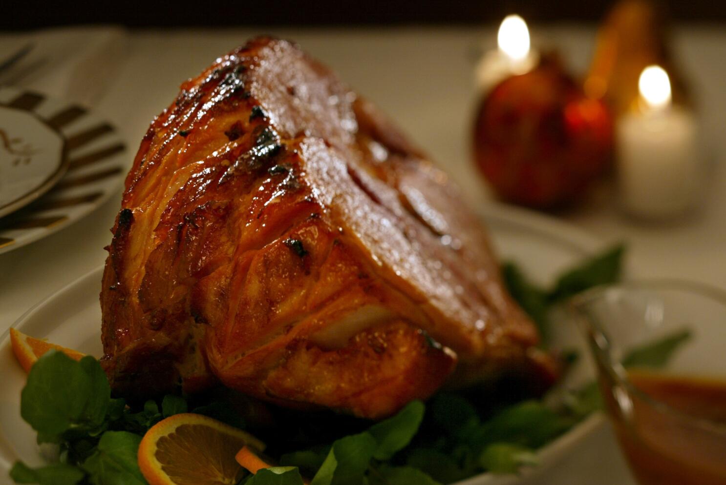 Chipotle Glazed Ham with Maple Sautéed Apples - Circulon Cookware