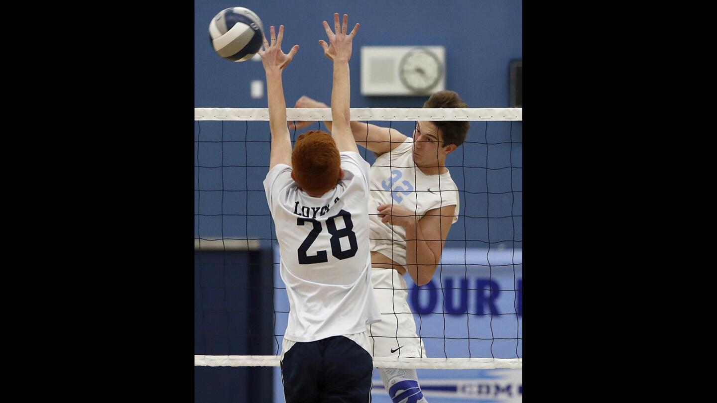 Photo Gallery: Corona del Mar vs. Loyola in volleyball