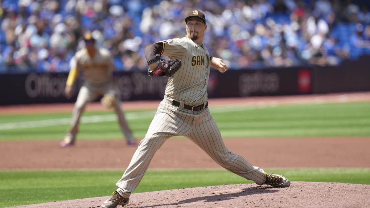 Padres notes: Snell eager to 'turn page;' NLDS rotation plans - The San  Diego Union-Tribune