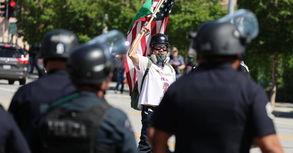 Une manifestation gay devant la prison de Los Angeles est arrêtée