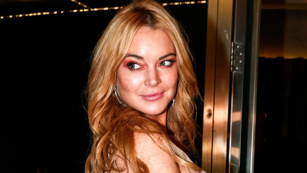Lindsay Lohan en la inauguración del Lohan Nightclub en Atenas, Grecia en una foto de 2016. El abogado de Lohan dijo en una corte en Nueva York que Take-Two Interactive Software violó su privacidad al incorporar imágenes parecidas a ella en el juego "Grand Theft Auto V".