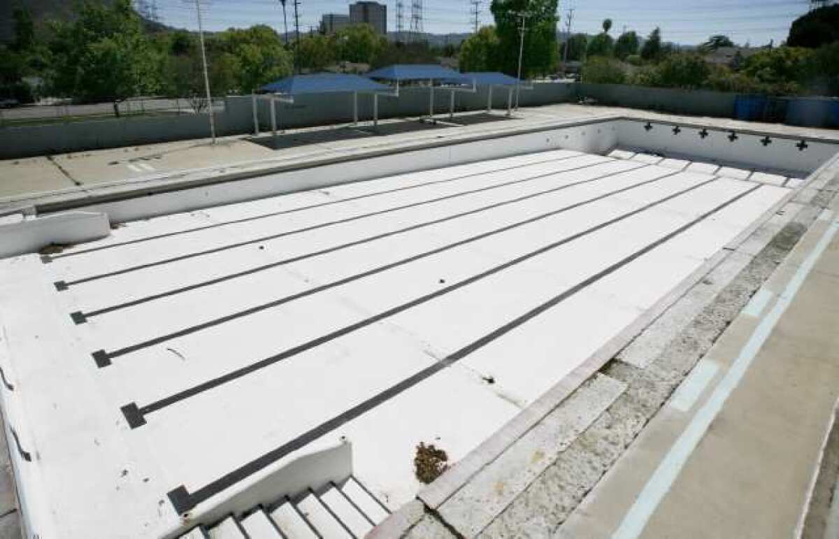 The swimming pool at Verdugo Park has been closed since 2008. The project is slated to be completed by April 2013.