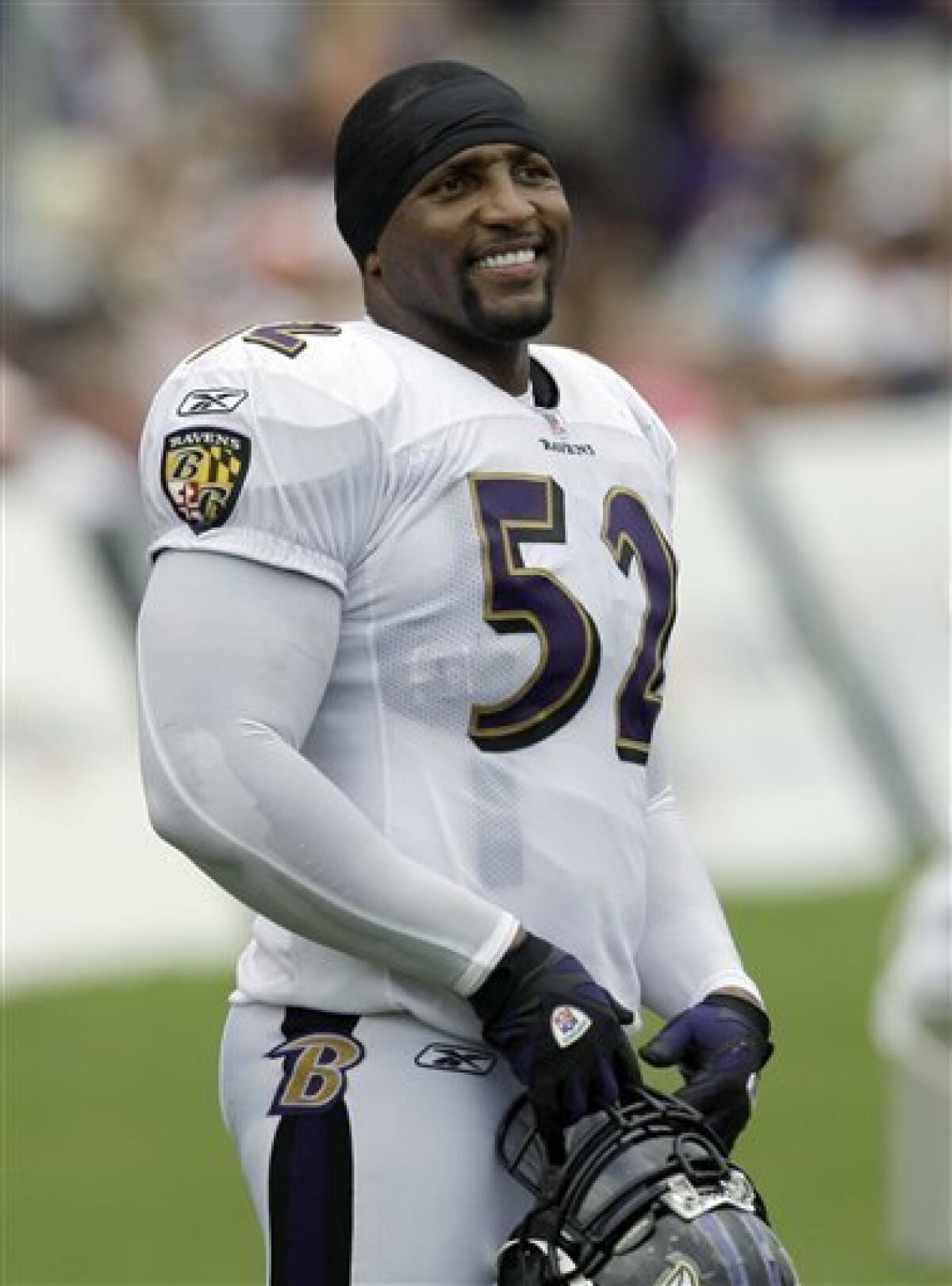 Inside Ray Lewis' fall to the Ravens, and beginning of a HOF