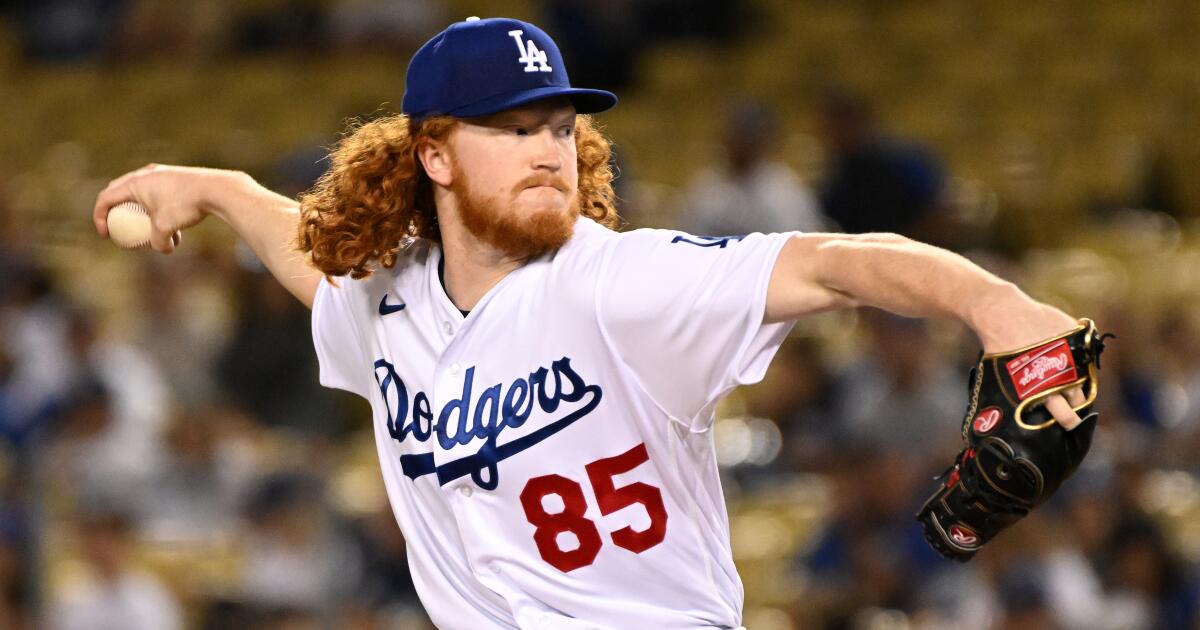 Dodgers'ın Dustin May'i yemek borusu ameliyatı sonrası sezonu kapattı
