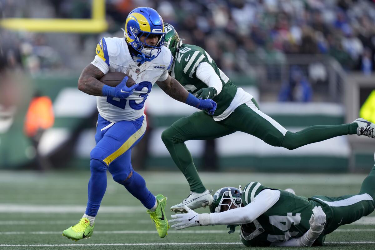Kyren Williams' running makes Rams a threat in the postseason - Los ...