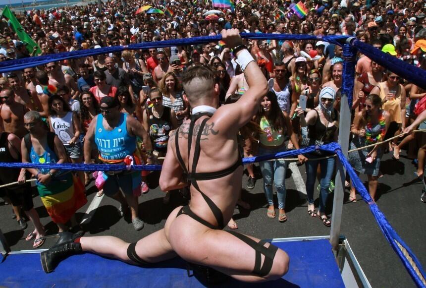 ISRAEL-GAY-PRIDE-PARADE