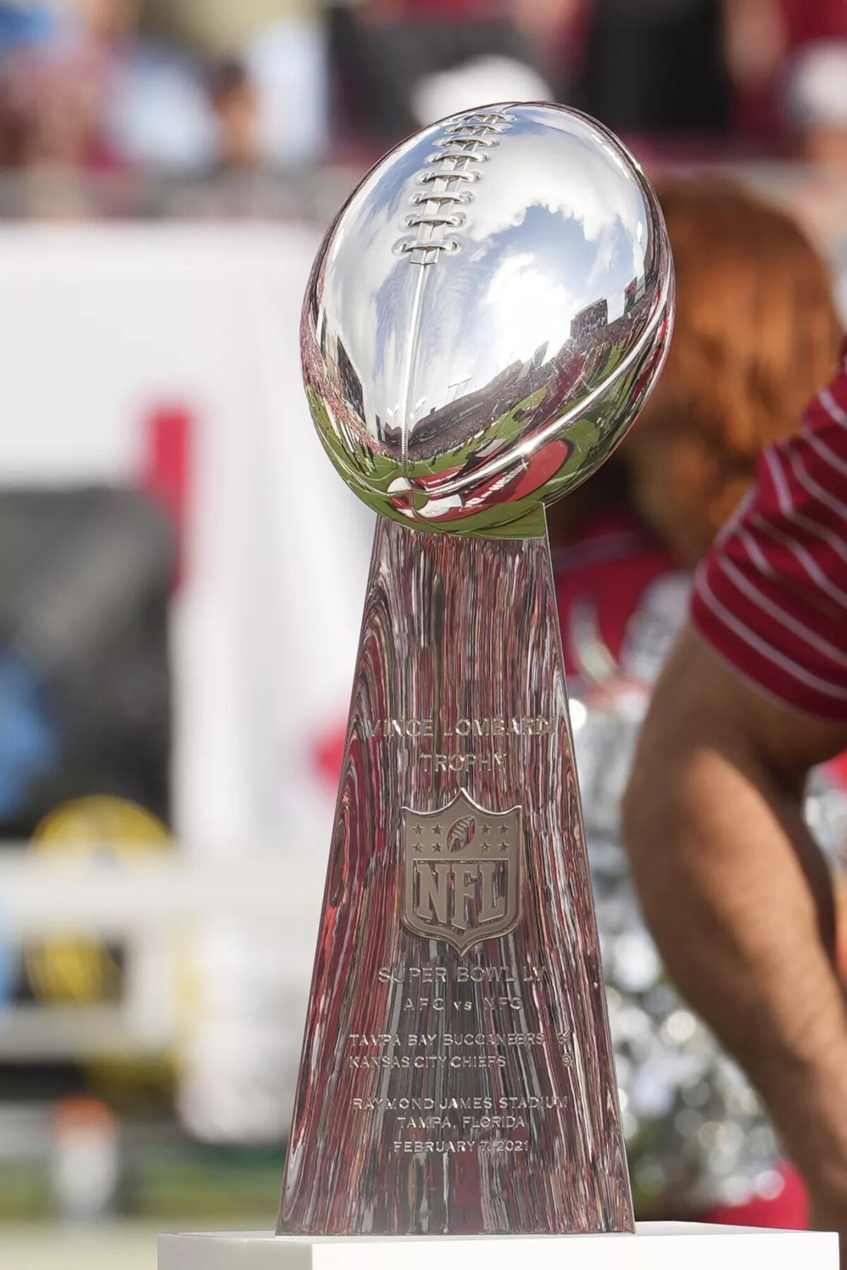El trofeo del Super Bowl de los Tampa Bay Buccaneers