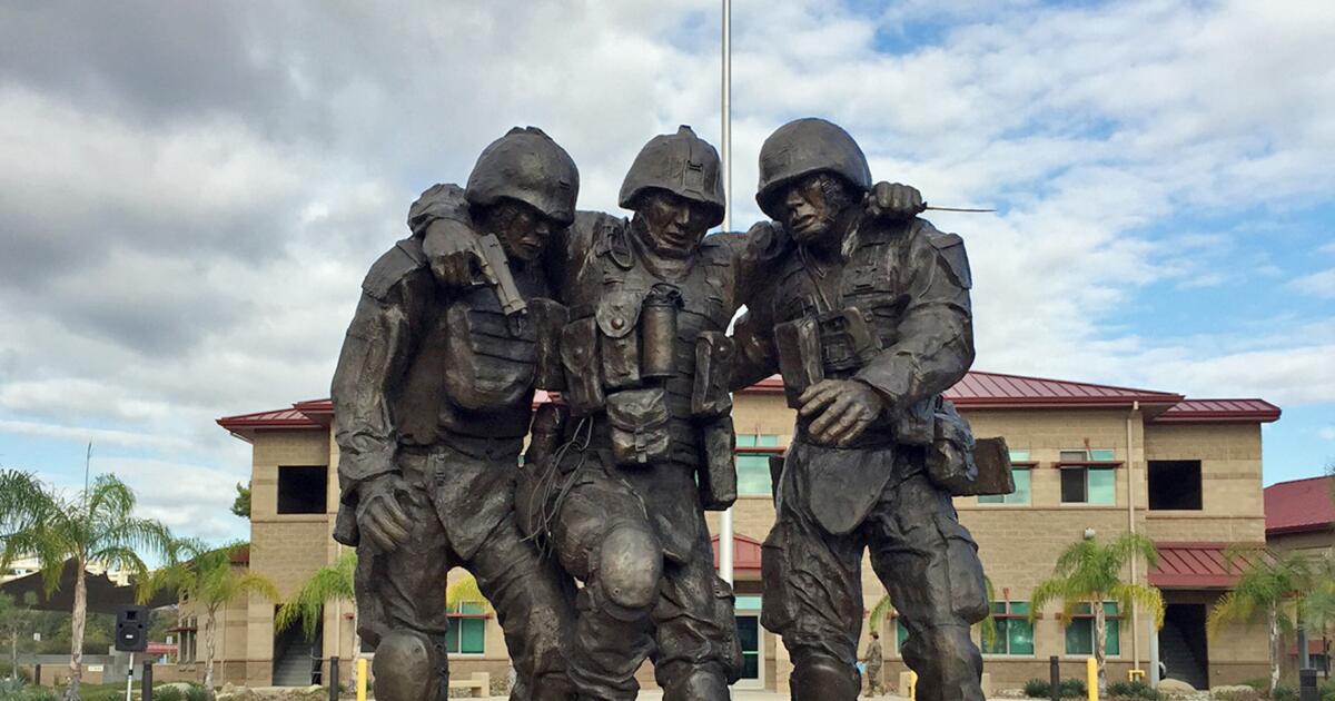'No Man Left Behind' sculpture unveiled at Camp Pendleton