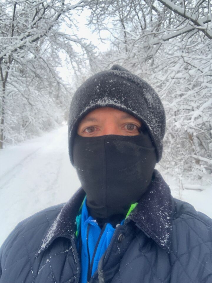 Adan Chinchilla faced 28 degree weather for his Michigan marathon.