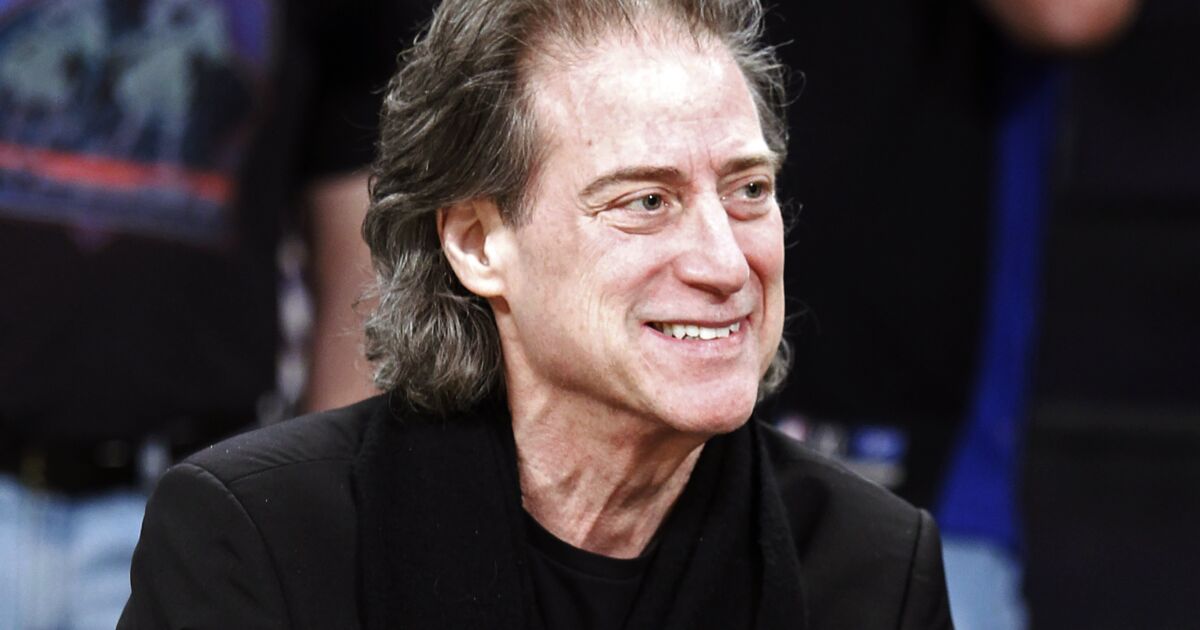 Comedian Richard Lewis is ‘finished with stand-up’ after Parkinson’s disease diagnosis