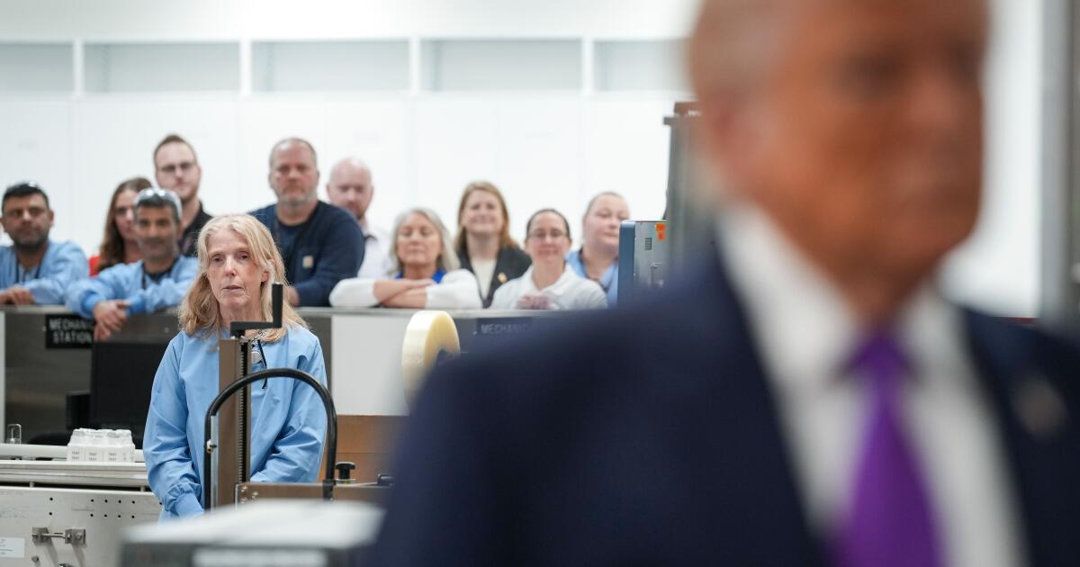 Hiltzik: Todos os indicadores económicos estão vermelhos brilhantes