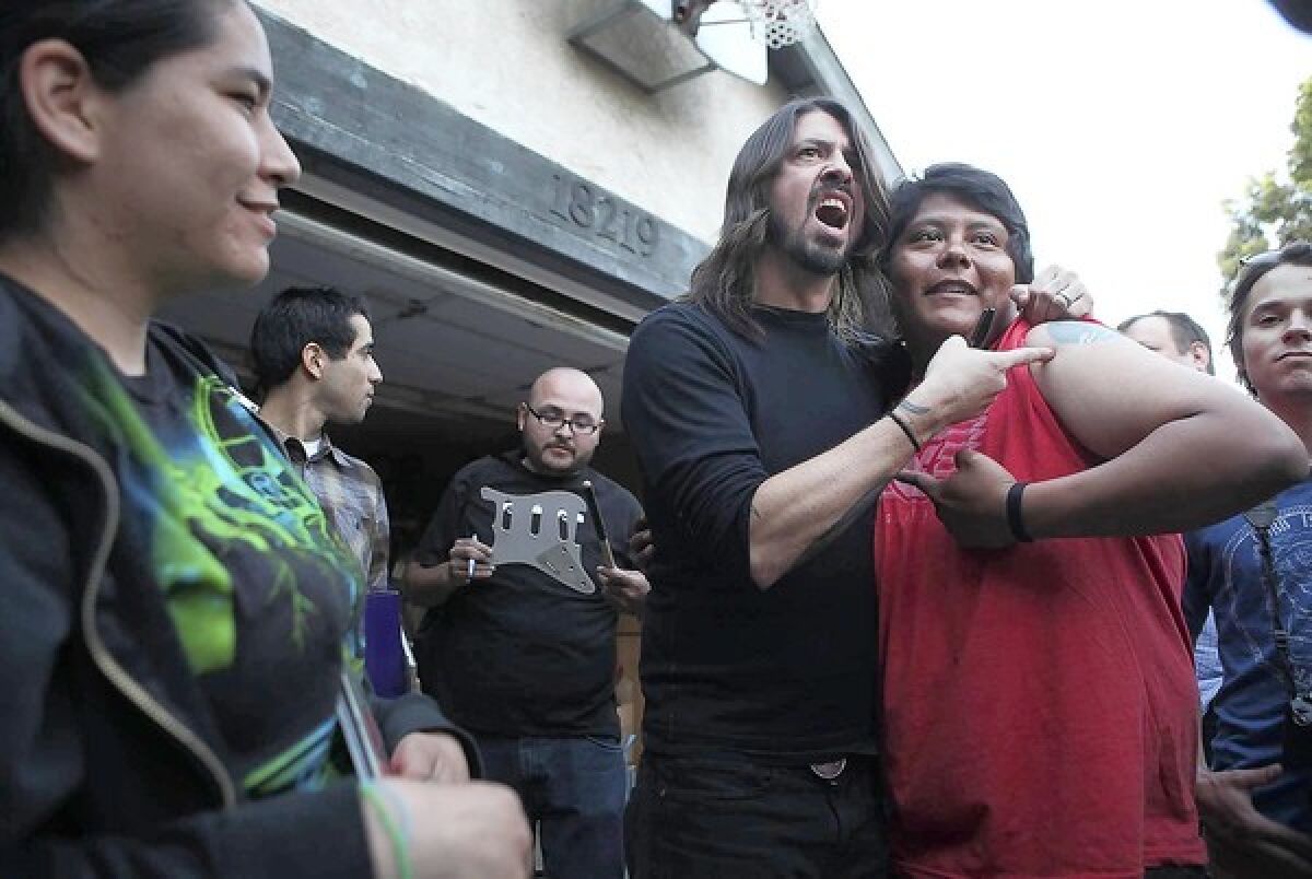 Foo Fighters No. 1 the old-fashioned with 'Wasting Light' - Angeles