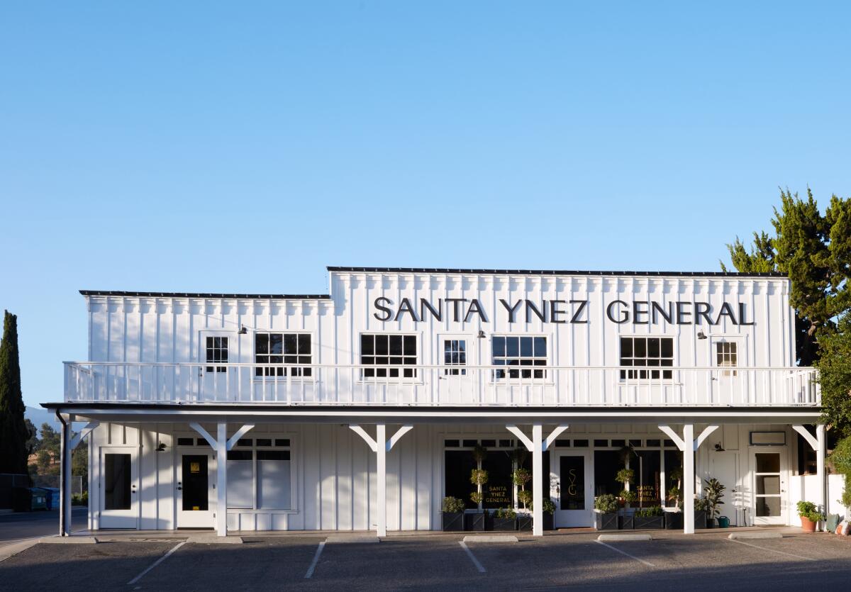 El Santa Ynez General es uno de varios lugares para visitar en Santa Ynez.