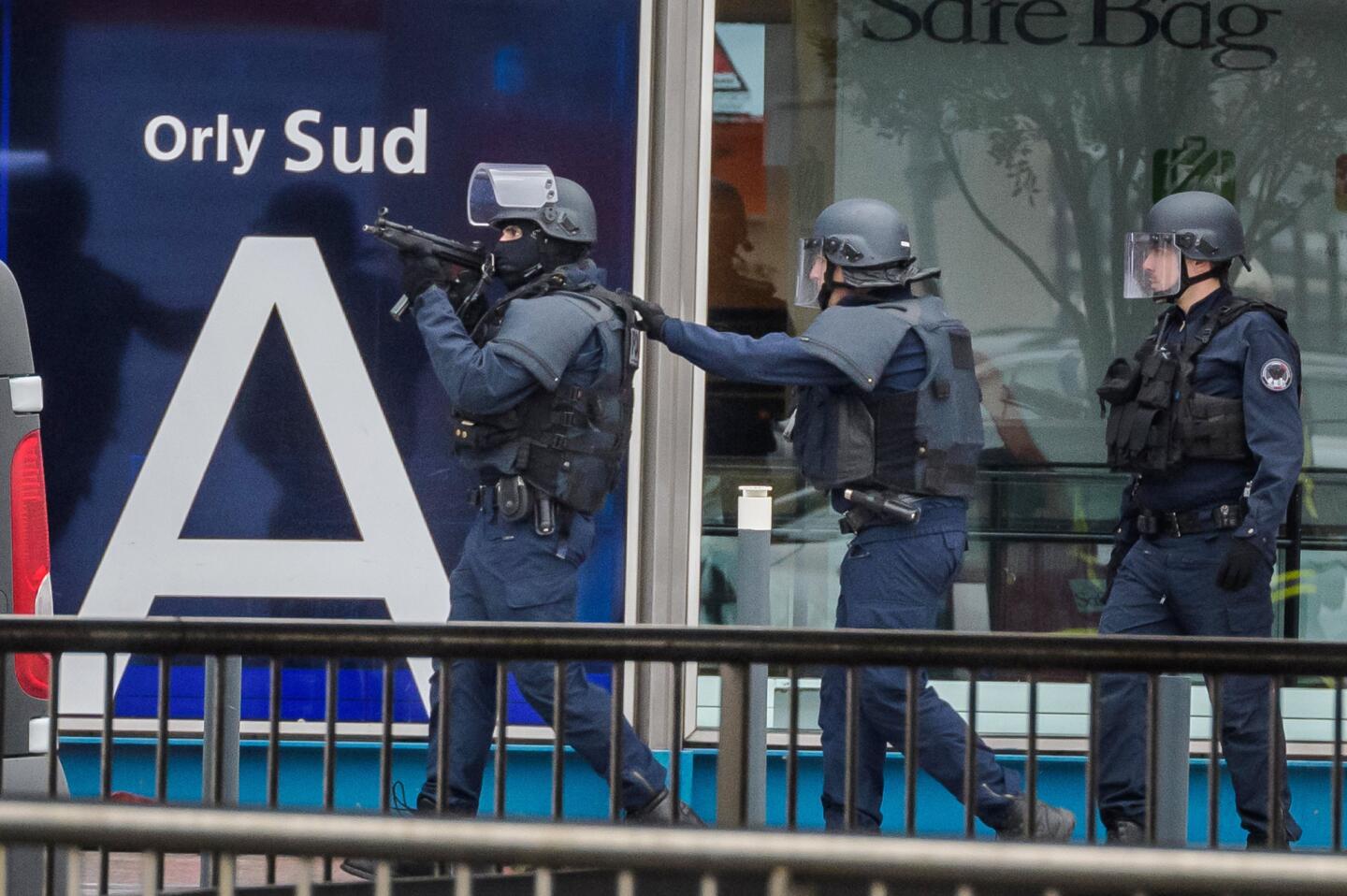 Orly airport evacuated