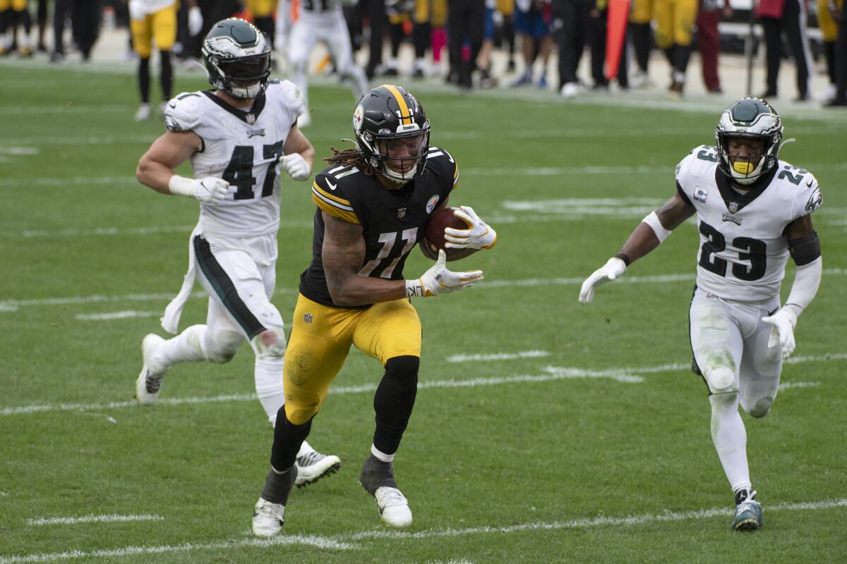 Pittsburgh Steelers wide receiver Chase Claypool runs into the end zone for a touchdown in the fourth quarter.