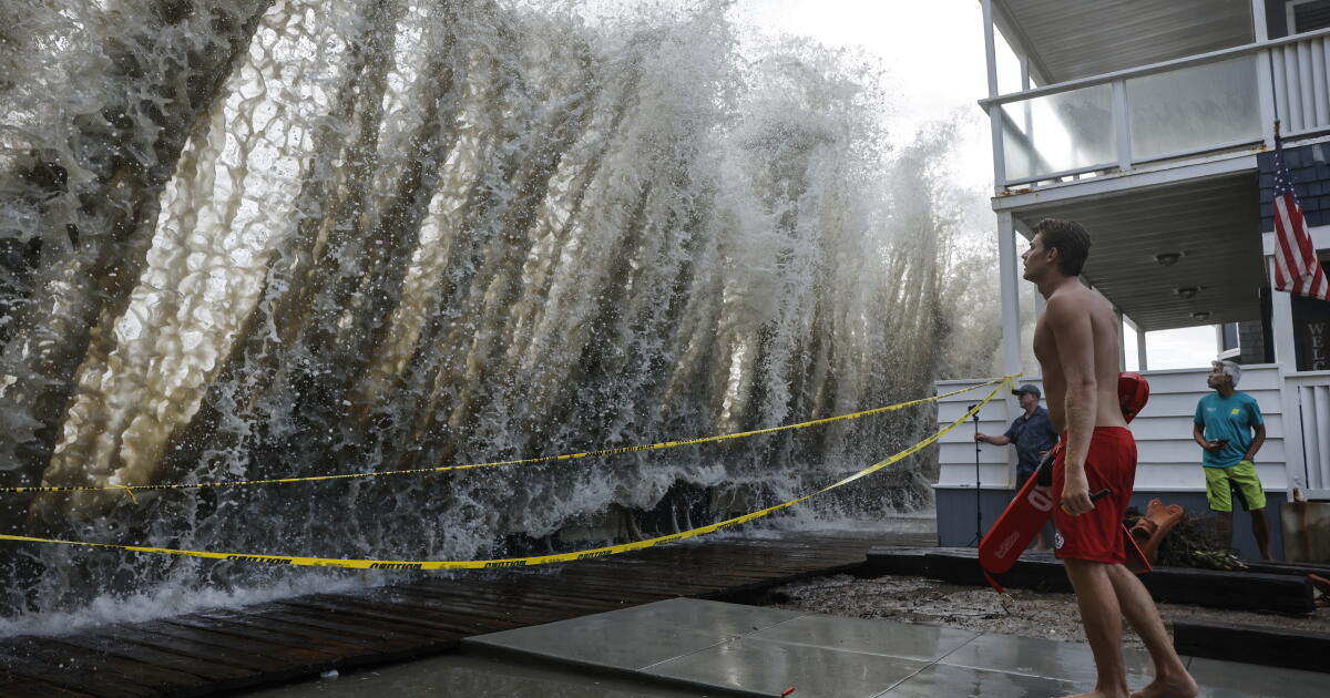 Record-breaking Hurricane Activity In Pacific Ocean Is Battering The California Coast - Beritaja Record-breaking Hurricane Activity In Pacific Ocean Is Battering The California Coast - Beritaja