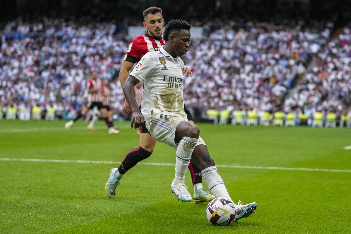 Vinícius Jr. scores against Atlético Madrid after effigy of Black soccer  star hanged from bridge in Madrid