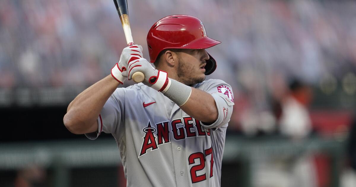 Mike Trout keeps getting stronger - Los Angeles Times