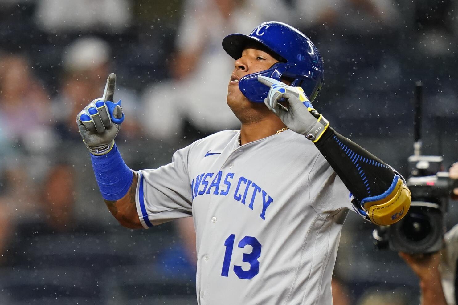 Royals' Salvador Perez reacts to making 8th All-Star Game